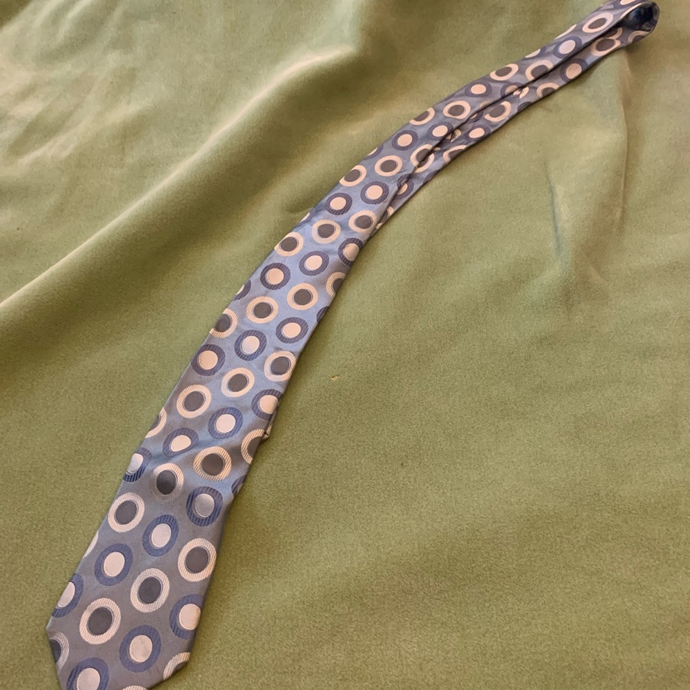 Tie
